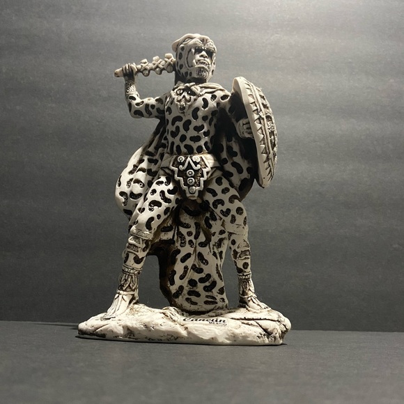 Hand made Mayan Jaguar Warrior - Picture 3 of 6